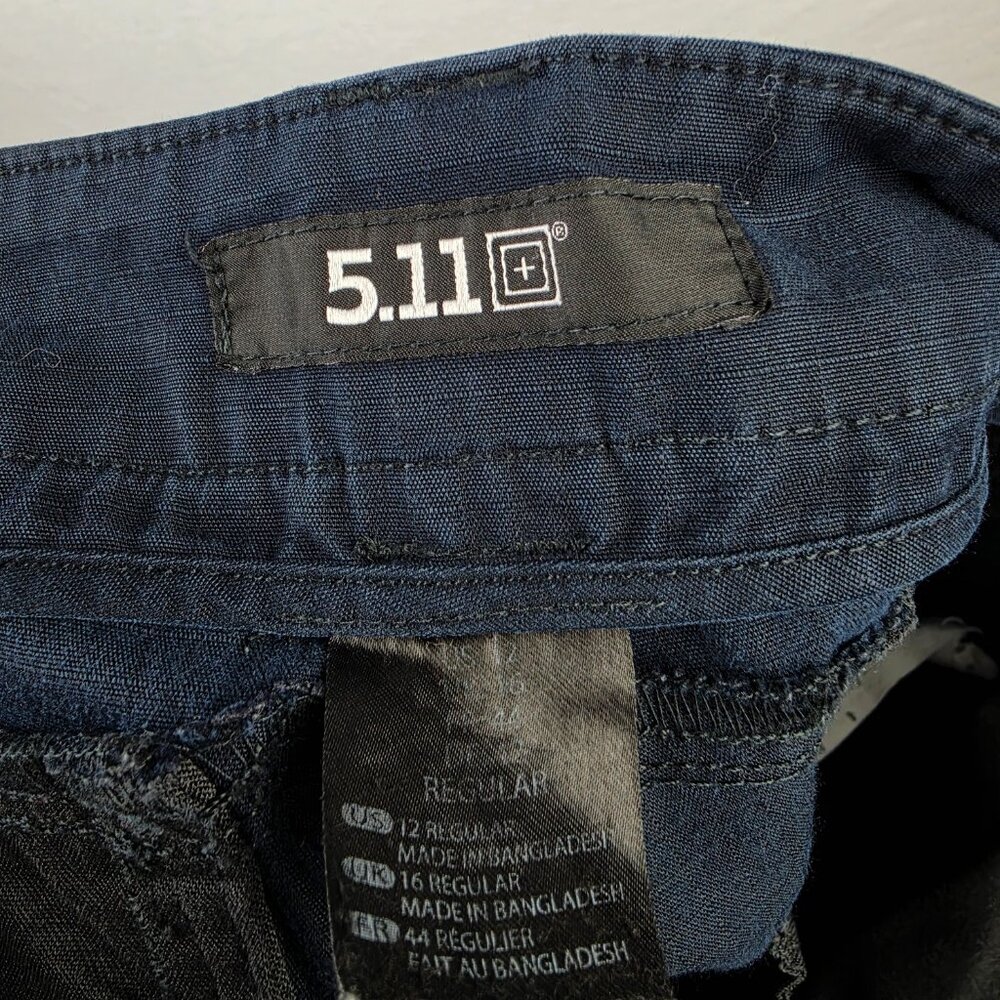 5.11 Tactical Cargo Pants Straight Leg Navy Utility size 12 Regular - Picture 8 of 8